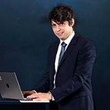 Adrian Simionescu Artificial intelligence engineers CEO Smilesim Soft Stomatologic